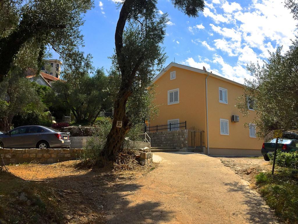 לושטיצה Zanjice Luxury Suite מראה חיצוני תמונה