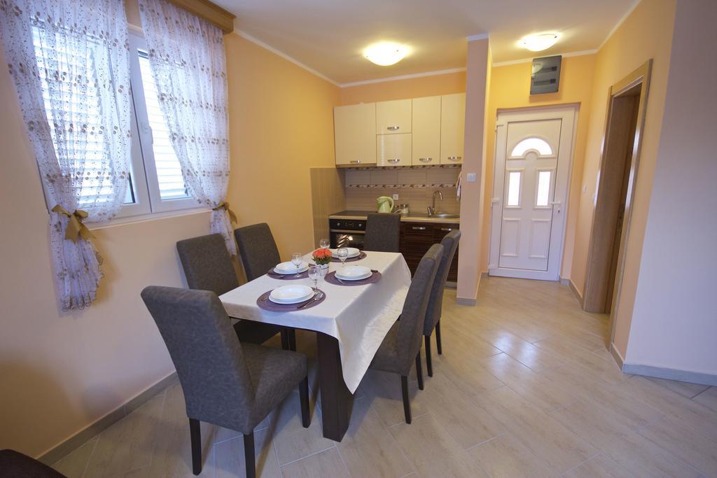 לושטיצה Zanjice Luxury Suite מראה חיצוני תמונה