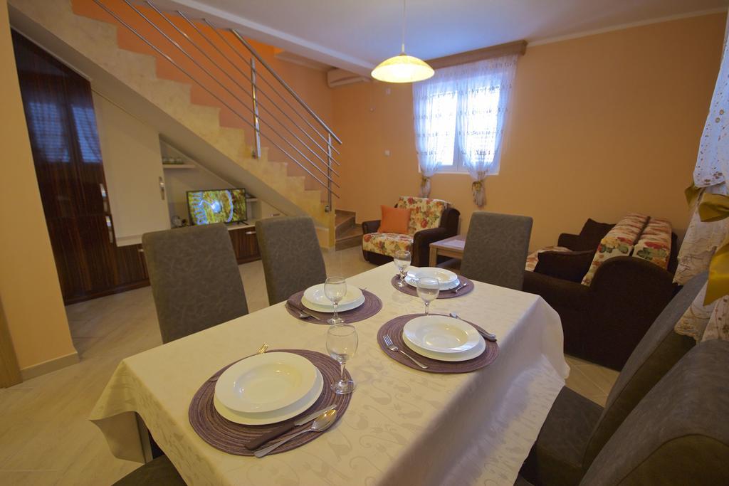 לושטיצה Zanjice Luxury Suite מראה חיצוני תמונה